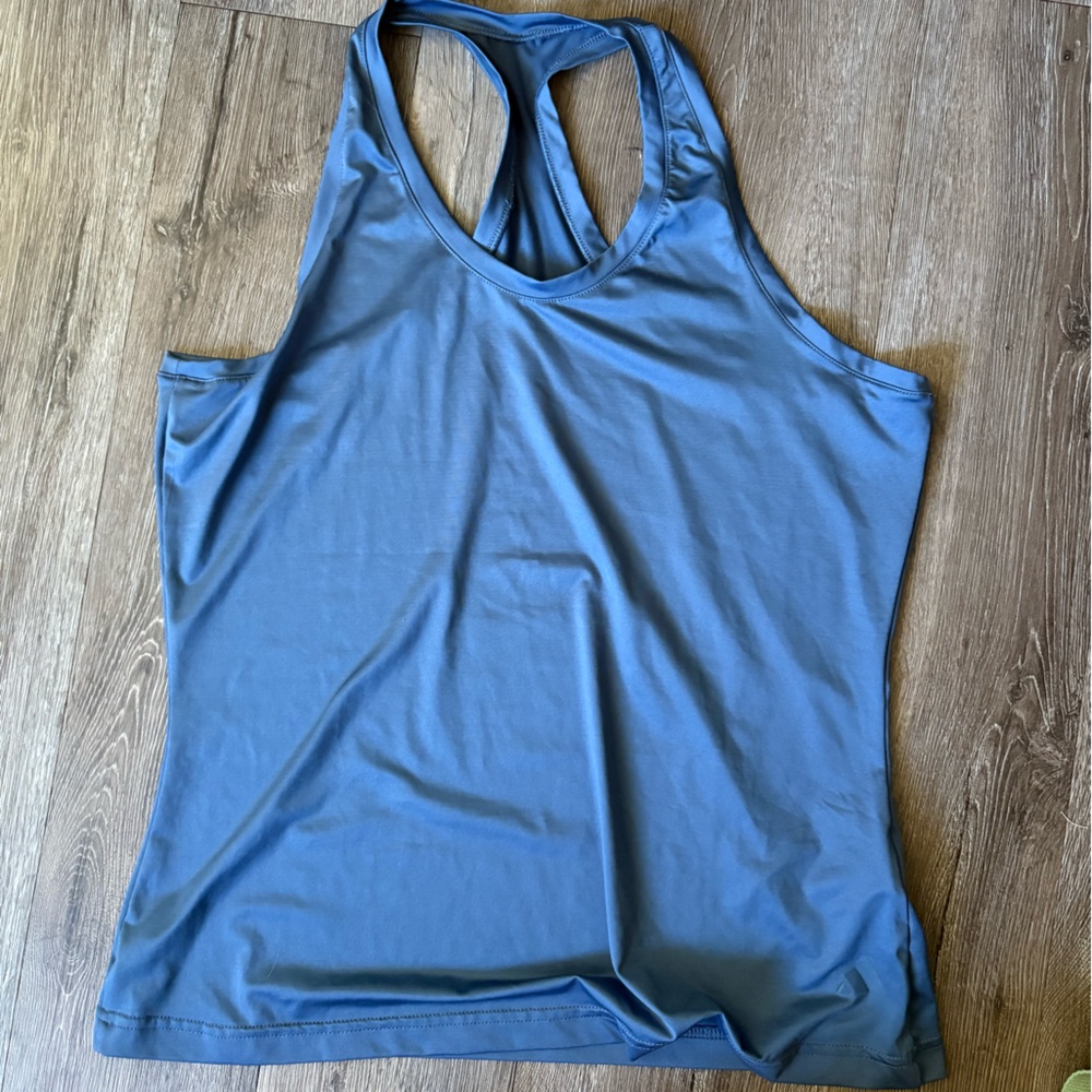 Blue Sleeveless Backless Tank Top